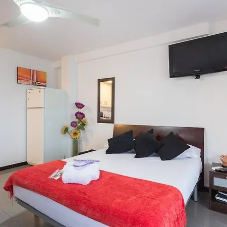 La Carihuela Beach Apartment *