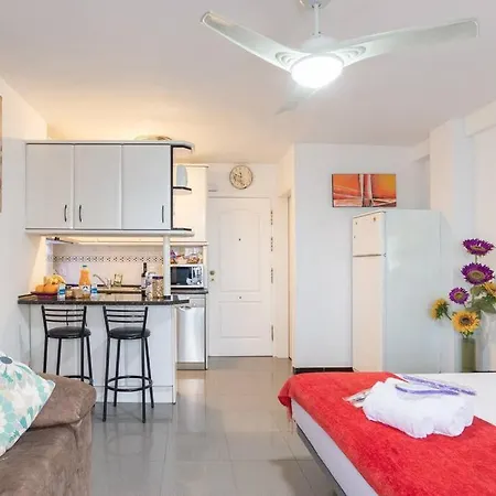 Apartment La Carihuela Beach Torremolinos